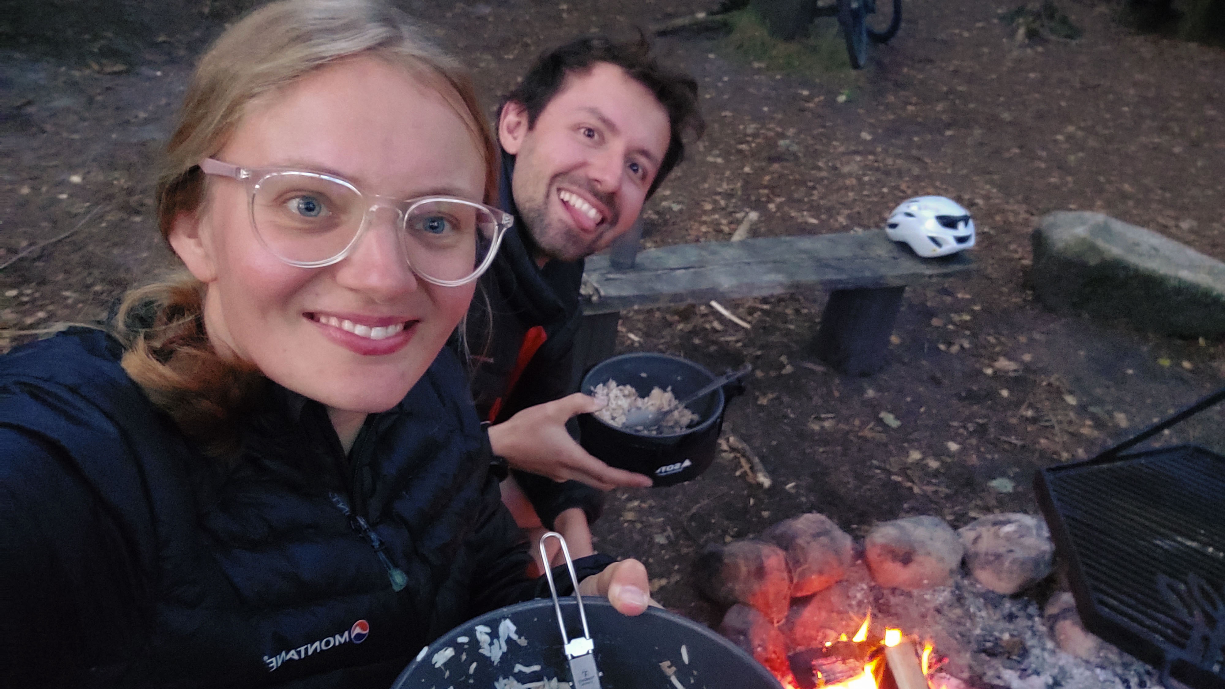 Svenja and Mehmet bikepacking - Photo 4